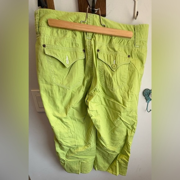 Lime Green Women’s Capri’s - Picture 5 of 5